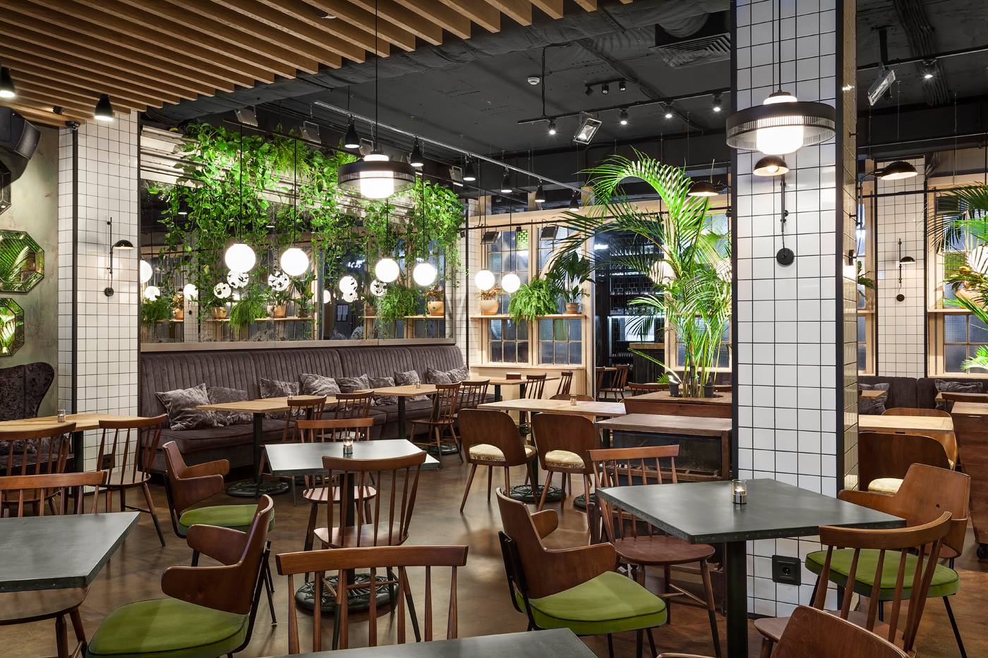 Mẫu thiết kế quán cafe đẹp 2021